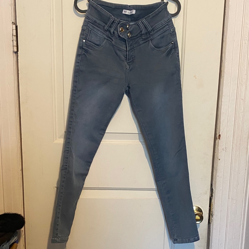 Pre-Owned Lotus High Rise Women’s Size 30 Fitted Pants